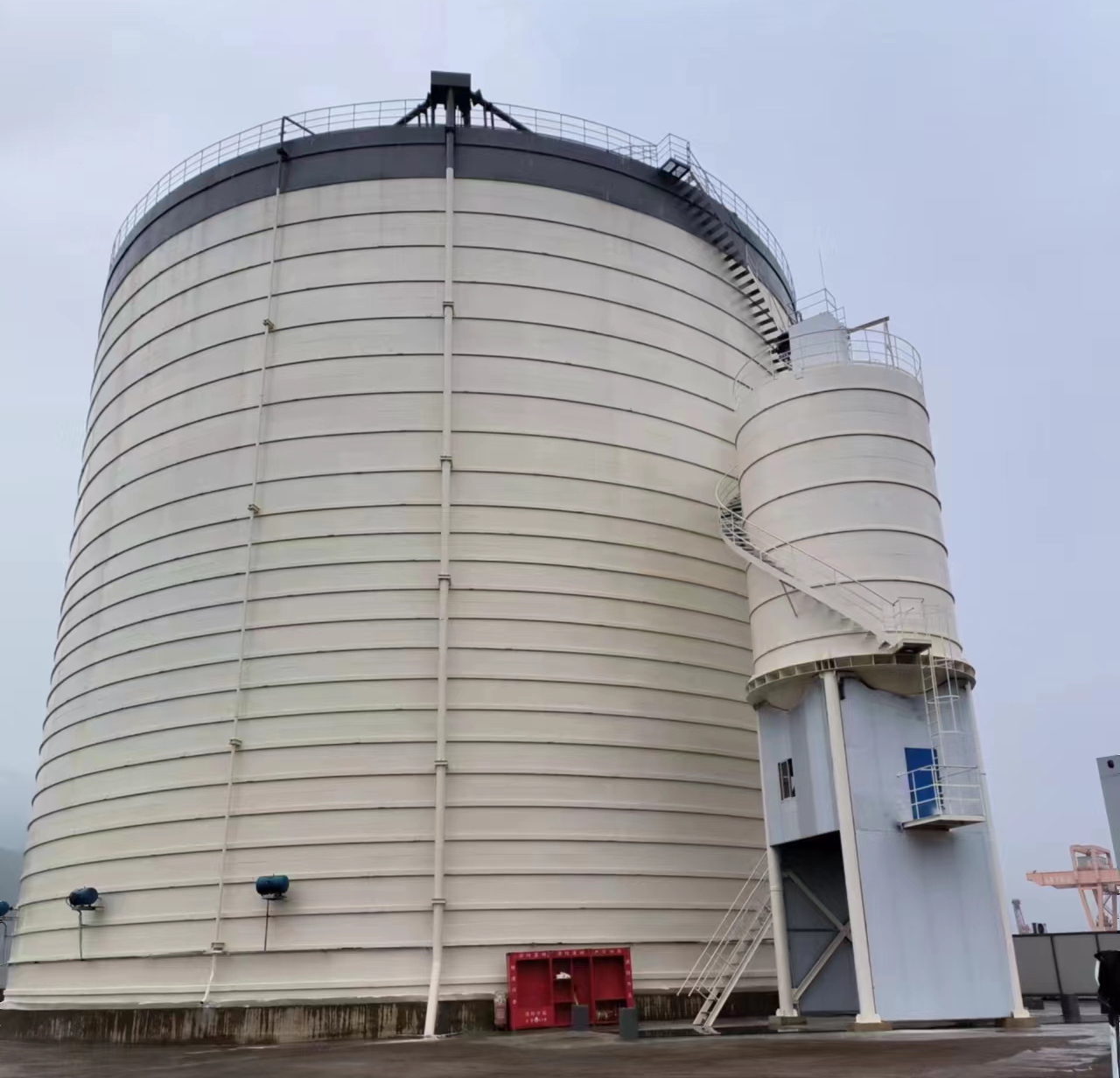 甘德10万吨水泥钢板库